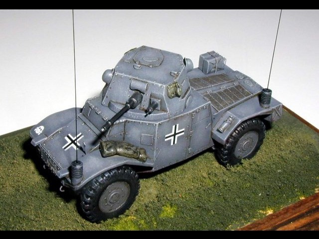 Panhard 178 B französischer Radpanzer WW2 Panzer Bausatz unbemalt 1/87 1/72 1/56 